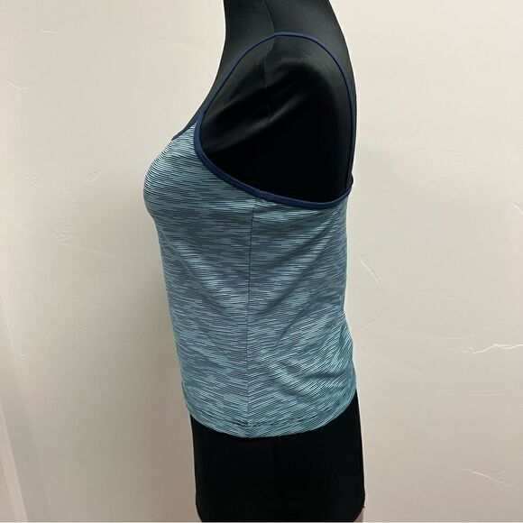 Vintage y2k tank top in blue stripe pattern sz L very stretchy new without tags - Picture 4 of 10